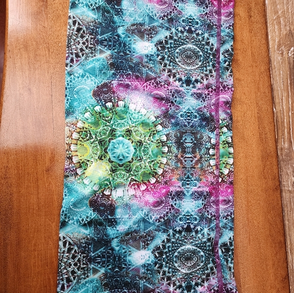 3/$40 Turtle Fur neck warmer - Picture 4 of 4